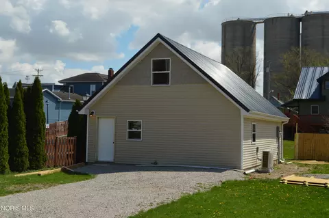 205 Archer Dr, Antwerp, OH 45813