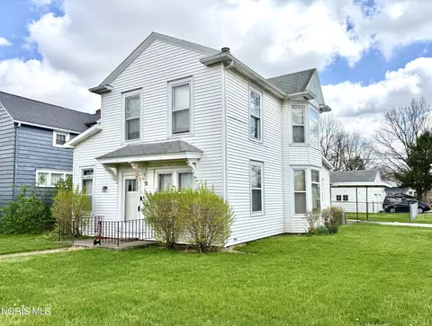 637 Jefferson Ave, Defiance, OH 43512