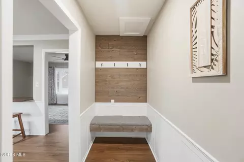 Entry Way - 110 Mount Vernon Pl, Walbridge, OH 43465 photo 1 of 1