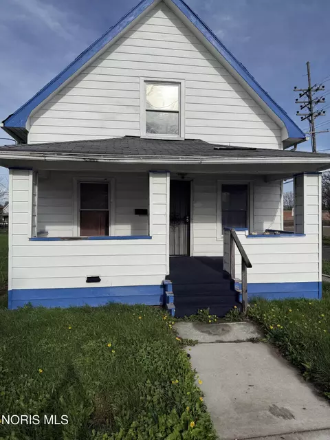 1102 Montrose Ave, Toledo, OH 43607