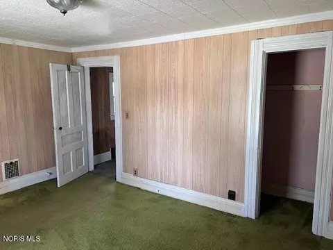Bedroom - 125 N Park Dr, Mccomb, OH 45858 photo 4 of 5