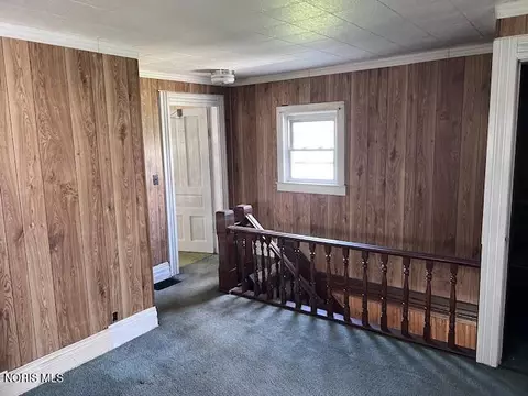 Entry Way - 125 N Park Dr, Mccomb, OH 45858 photo 3 of 3