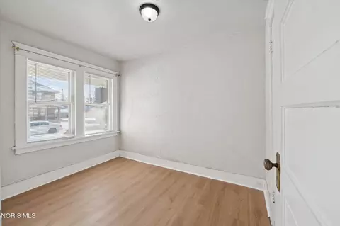 Bedroom - 1954 Barrows St, Toledo, OH 43613 photo 1 of 7