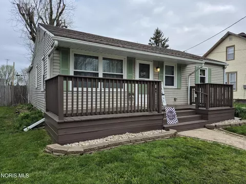 304 Garfield Ave, Findlay, OH 45840