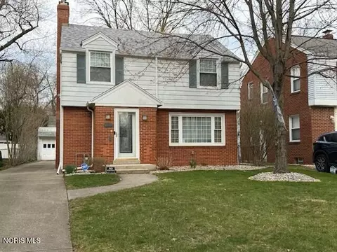 2515 Goddard Rd, Toledo, OH 43606