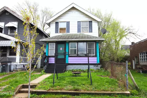 438 2nd St, Toledo, OH 43605