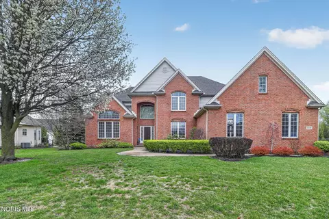 3519 Deer Creek Dr, Maumee, OH 43537
