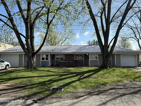 1003 Frank 1005 St, Defiance, OH 43512