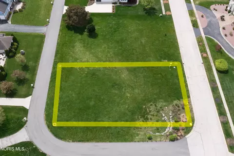 3338 Riverwood Ct, Perrysburg, OH 43551