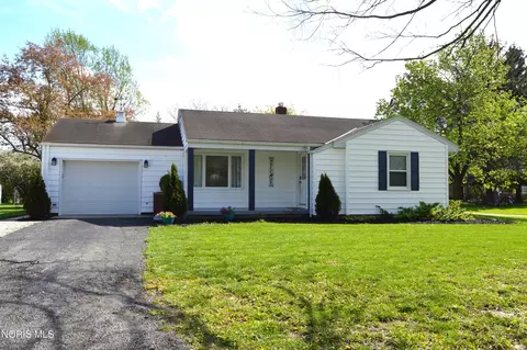 414 Union St, Bettsville, OH 44815