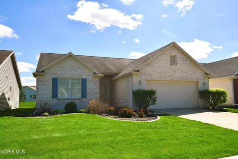 6945 Southpine Ct, Maumee, OH 43537