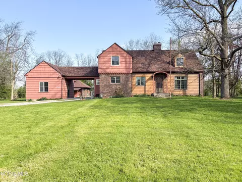 510 Water St, Woodville, OH 43469