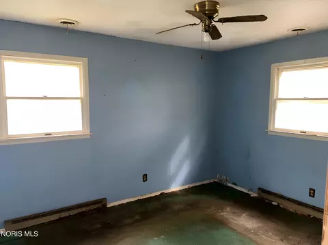 Bedroom - 9706 Bradner Rd, Risingsun, OH 43457 photo 2 of 5