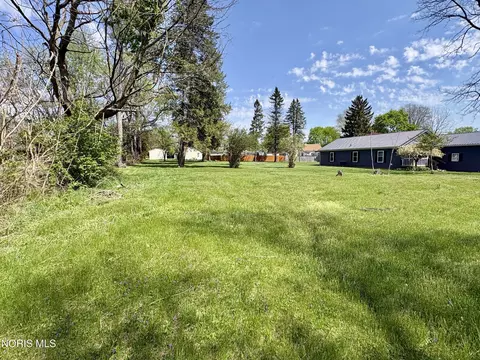 0 Thomas St #LOT 2, Tiffin, OH 44883