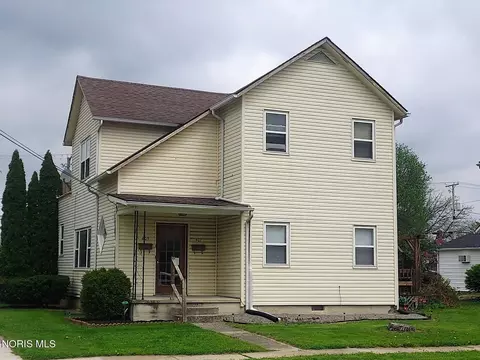 407 E 2nd St, Ottawa, OH 45875