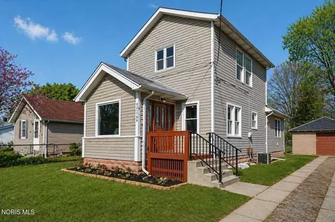 5704 Webster Rd, Sylvania, OH 43560