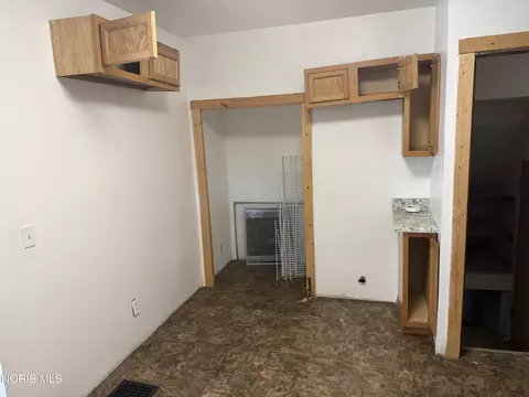 1014 Evesham Ave, Toledo, OH 43607 photo 6