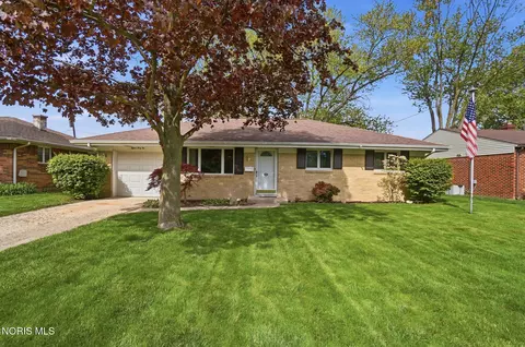 1541 Wilderness Dr, Maumee, OH 43537