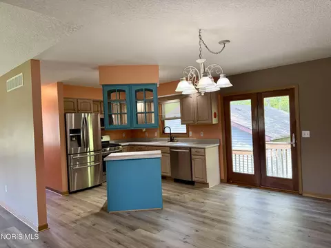 Kitchen - 202 E Woodcox St, Antwerp, OH 45813 photo 5 of 6