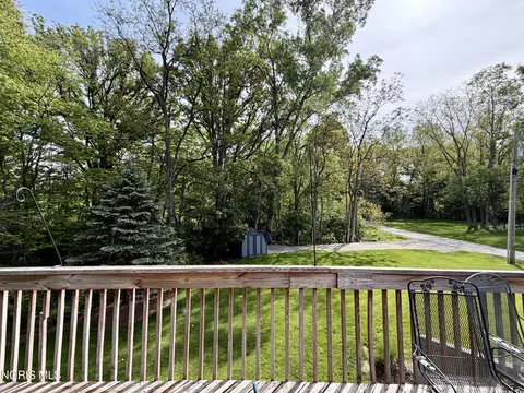 Exterior - 202 E Woodcox St, Antwerp, OH 45813 photo 9 of 12