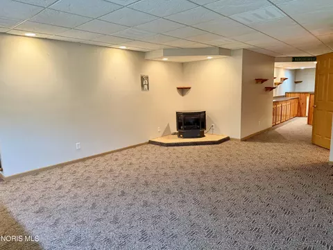 Living - 202 E Woodcox St, Antwerp, OH 45813 photo 1 of 5