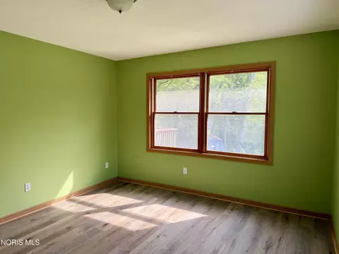 Bedroom - 202 E Woodcox St, Antwerp, OH 45813 photo 2 of 9