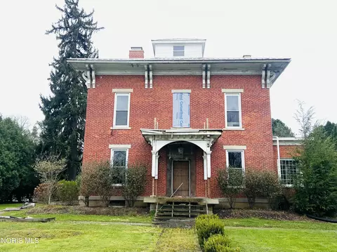 101 W Fairview St, Upper Sandusky, OH 43351