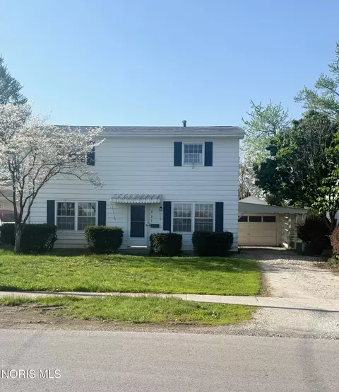 627 W Foulke Ave, Findlay, OH 45840