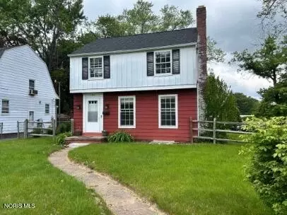 1027 Secor Rd, Toledo, OH 43607