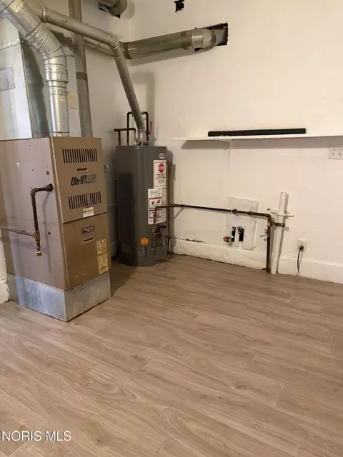 1956 Idaho St, Toledo, OH 43605