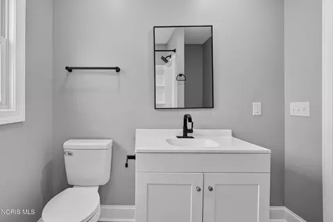 Bath - 8040 Jerusalem Rd, Oregon, OH 43616 photo 3 of 3
