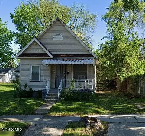702 Indiana Ave, Toledo, OH 43604