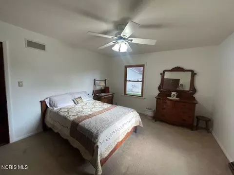 Bedroom - 911 S Lynn St, Bryan, OH 43506 photo 1 of 2