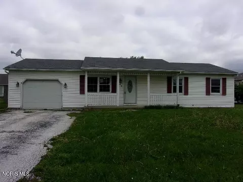 608 Crabapple Dr, Carey, OH 43316