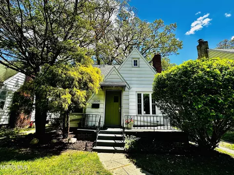 3536 Wyckliffe Pkwy, Toledo, OH 43606
