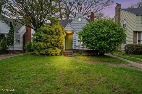 3536 Wyckliffe Pkwy, Toledo, OH 43606