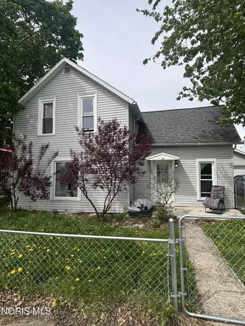 120 S Taylor, Sherwood, OH 43556