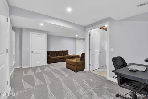 Entry Way - 7617 Tournament Dr, Waterville, OH 43566 photo 1 of 1