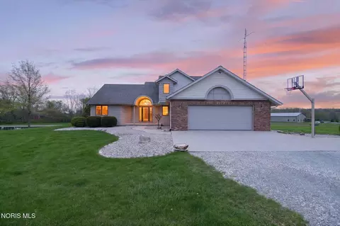 5966 County Road 12, Bryan, OH 43506