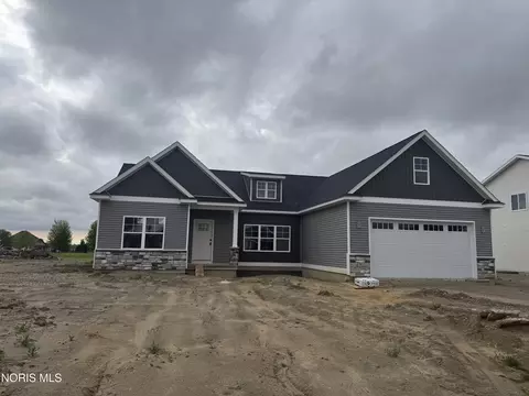 1070 Seneca Dr, Wauseon, OH 43567