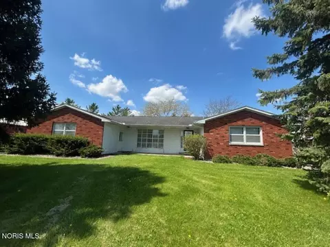 13813 County Road 11, Montpelier, OH 43543