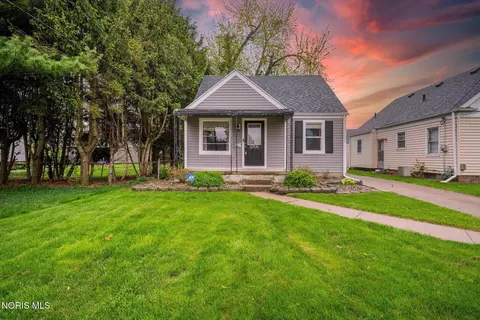 2706 106th St, Toledo, OH 43611