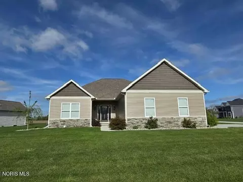 2919 Setter Point Dr, Maumee, OH 43537