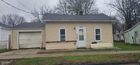 103 W Cherry St, Liberty Center, OH 43532