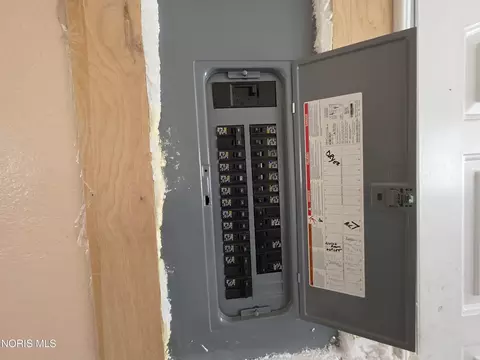 Other - 131 W Maple St, Deshler, OH 43516 photo 6 of 7