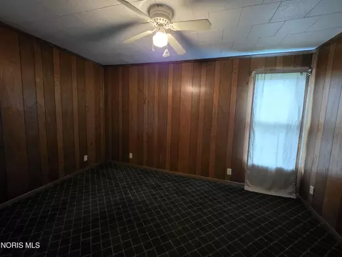 Bedroom - 131 W Maple St, Deshler, OH 43516 photo 1 of 7