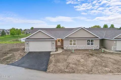 14521 Dexter Falls Rd, Perrysburg, OH 43551