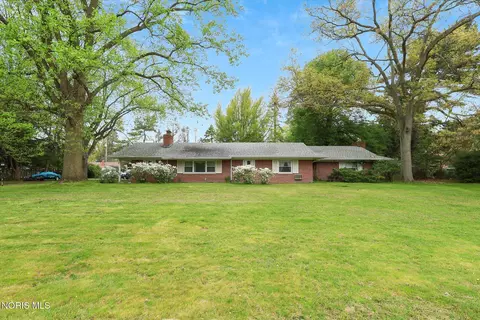 4332 Glann Rd, Toledo, OH 43607