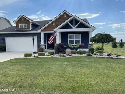 1355 Fiddlers Way, Waterville, OH 43566