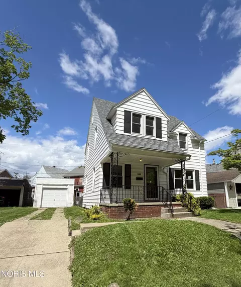 1344 Corbin Rd, Toledo, OH 43612